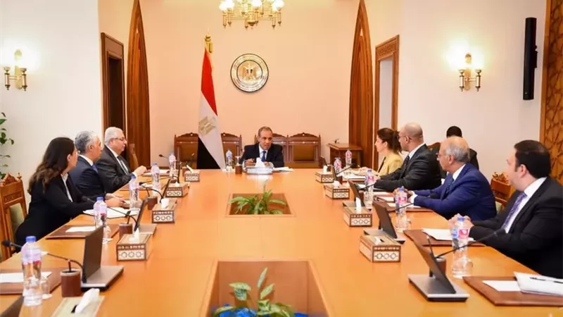 قطاع الهجرة يستعرض رؤيته المستقبلية وسبل تطوير العمل وتوحيد برامجه