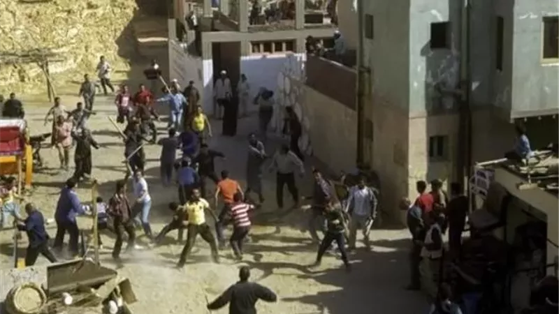 مصرع وإصابة 2 فى مشاجرة بين عائلتين بقرية تونس فى سوهاج