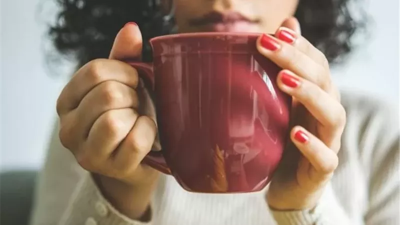 من التوتر إلى ألزهايمر.. فوائد محتملة لفنجان القهوة