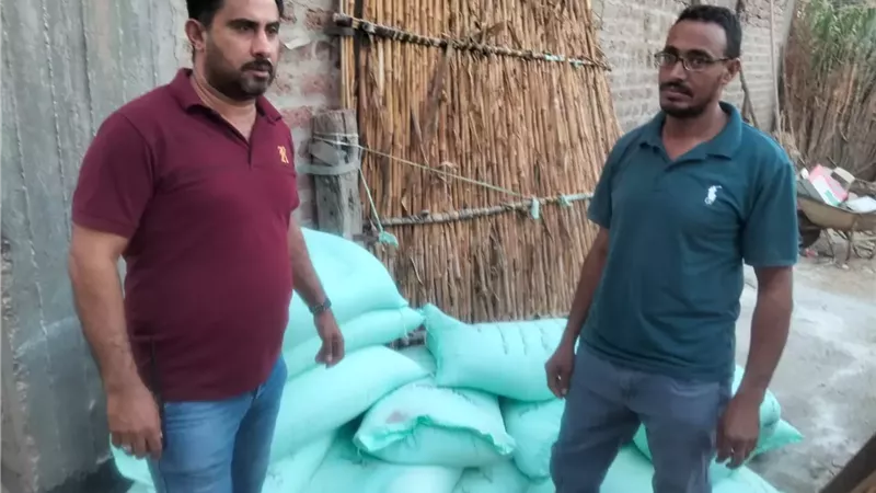 محافظ أسيوط: ضبط 18 جوال دقيق بلدي مدعم قبل إعادة بيعها