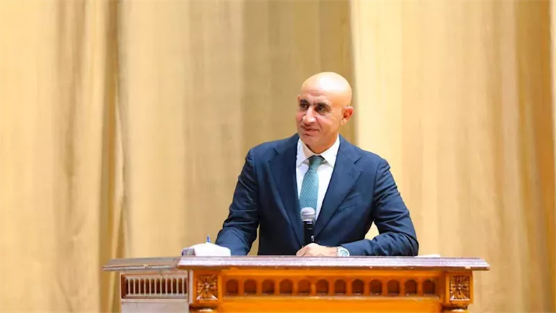 توجيه هام من وزير التعليم بشأن امتحانات الشهر 