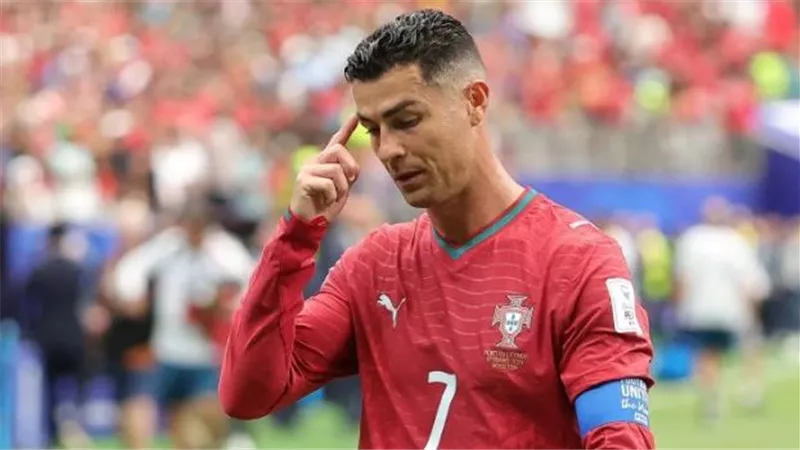 رونالدو يروي تفاصيل أزمة معسكر البرتغال ويكشف أسرار الخلاف