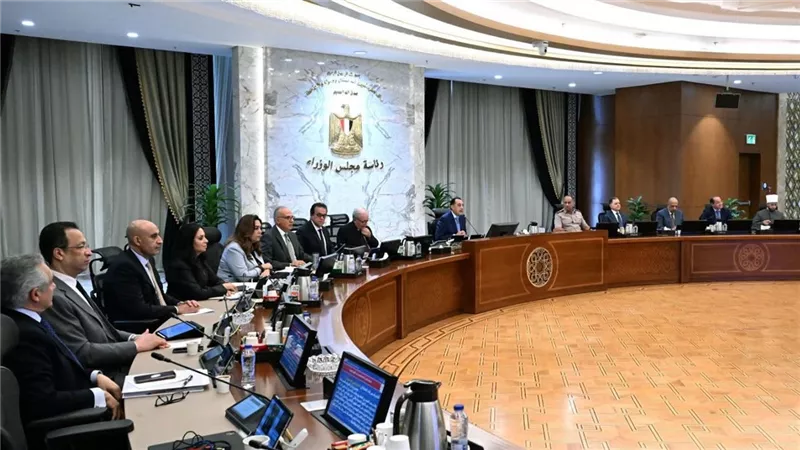 12 قرارًا مهمًا لمجلس الوزراء خلال اجتماعه اليوم