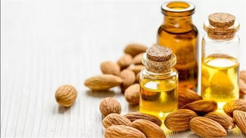 زيت اللوز.. فوائد متعددة للبشرة والشعر ودعم صحة الجسم