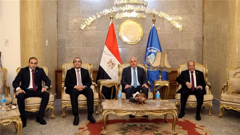 جامعة قناة السويس تحتفل بذكرى انتصارات اكتوبر
