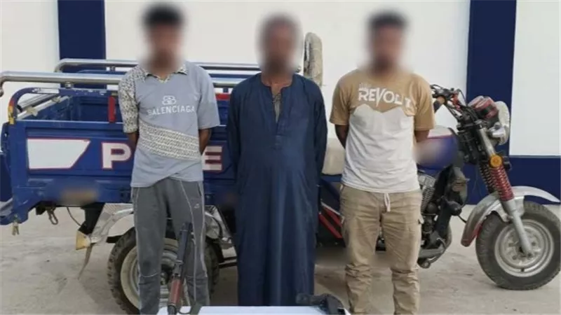 الداخلية تضبط 3 متهمين أطلقوا النار وأصابوا طفلًا فى مشاجرة بأسوان