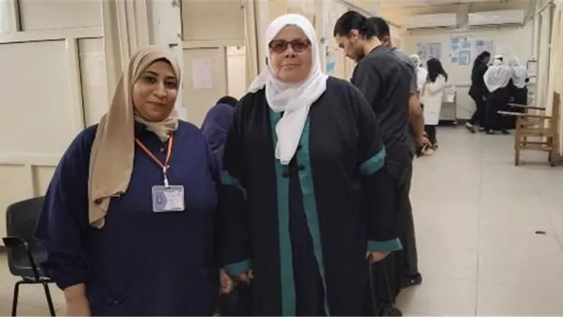 واعظة بأوقاف المنيا تعزز القيم الإنسانية بزيارة مرضى مستشفى الصدر بالمنيا