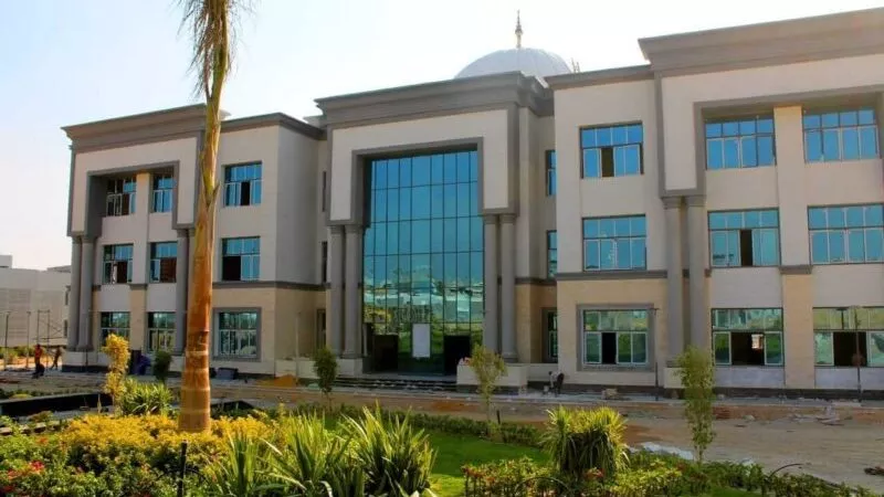 الجامعات الأهلية