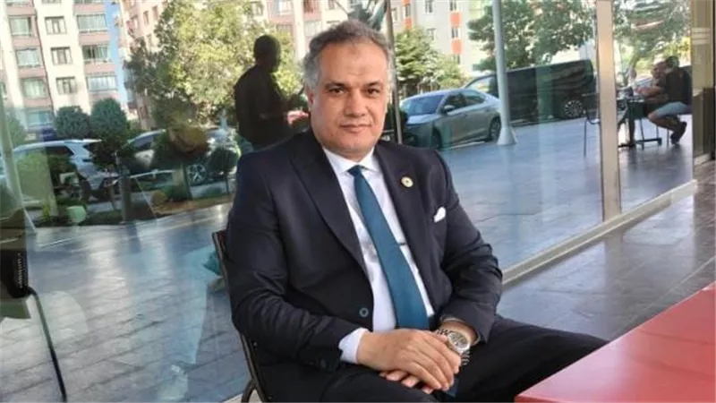 هشام النجار خبير شؤون تيارات الإسلام السياسى