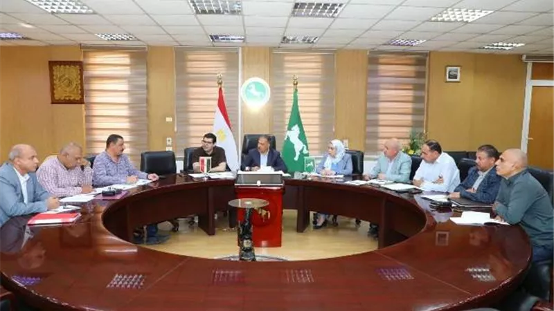 محافظ الشرقية يتابع مستجدات ملف تقنين أراضي أملاك الدولة