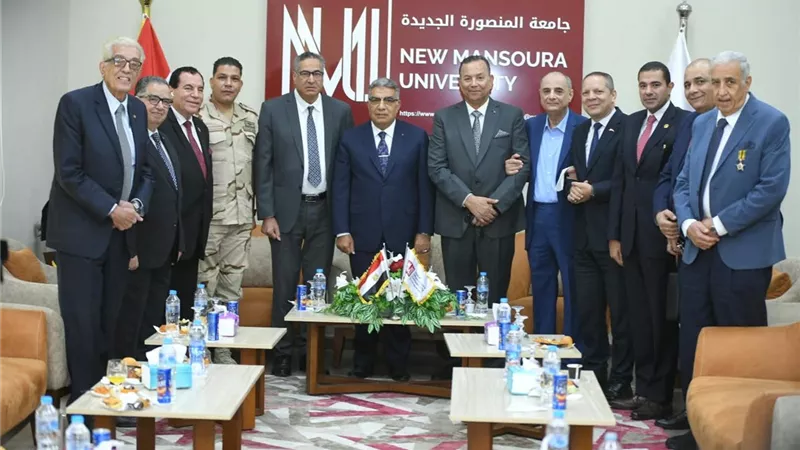 محافظ الدقهلية يشارك