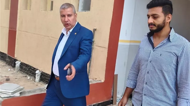 مدرسة كفر الأحرار