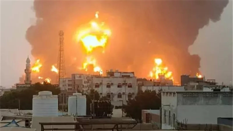 غارات جوية تستهدف معسكرات الحوثيين وسط اليمن