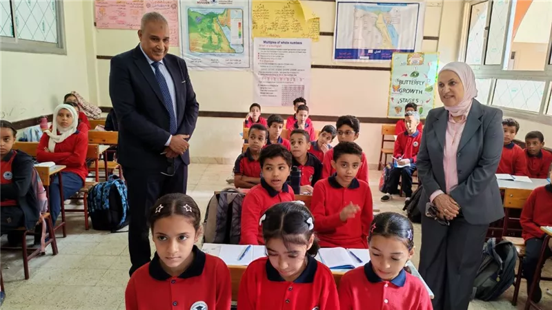 همت أبو كيلة تتابع انتظام الدراسة بمدرستي بدر والشروق.. ومراجعة جداول التقييمات وسلامة التغذية المدرسية