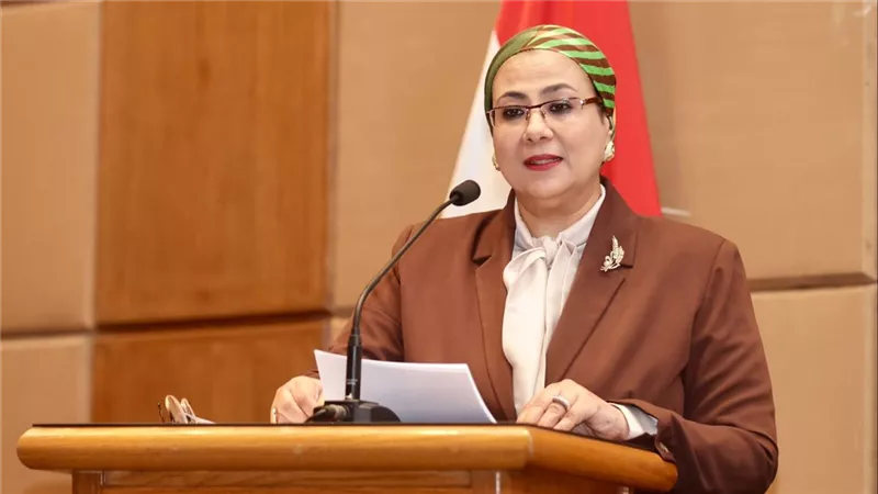 المستشارة أمل عمار