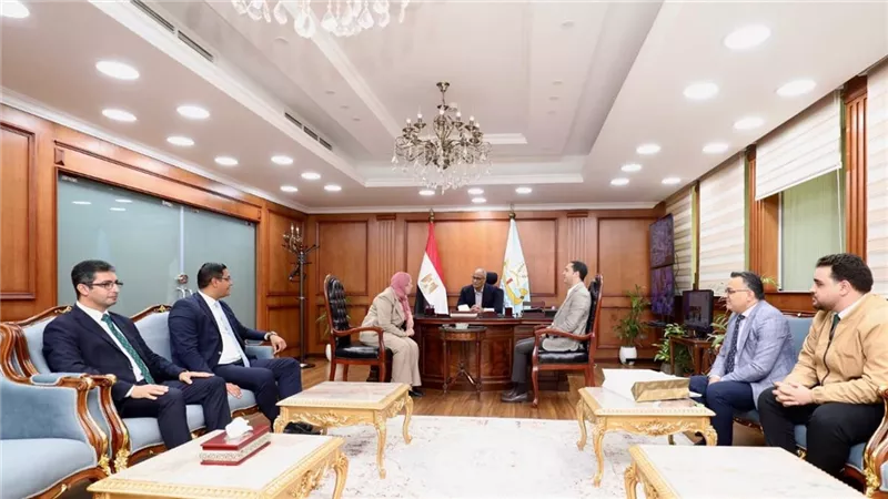 مكى يناقش مع البنك الزراعي المصري تعزيز التنمية الزراعية وتمويل مشروعات المزارعين بكفرالشيخ