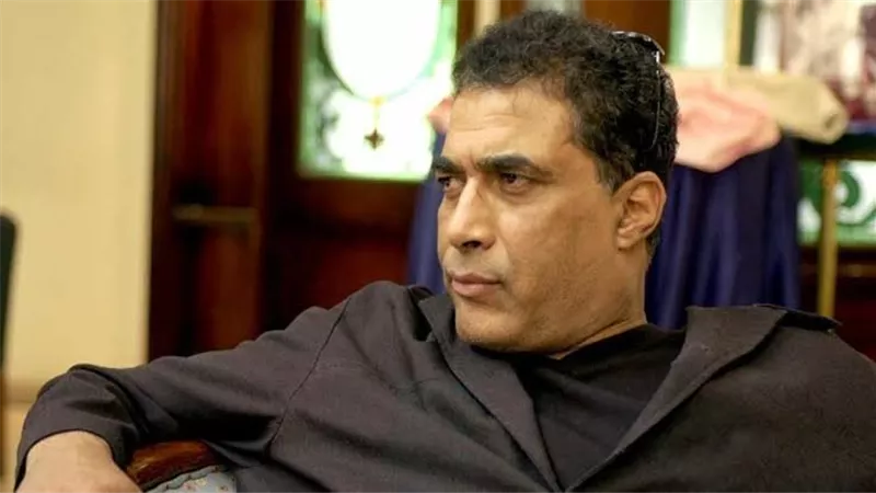 الإمبراطور حاضر رغم الغياب.. أحمد زكي يتصدر حديث الجمهور على 