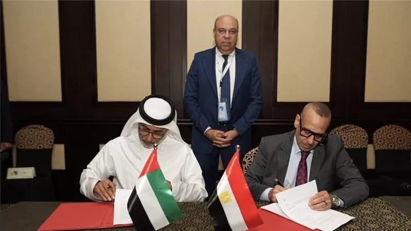 توقيع مذكرة تفاهم بين مصر والإمارات في النقل 