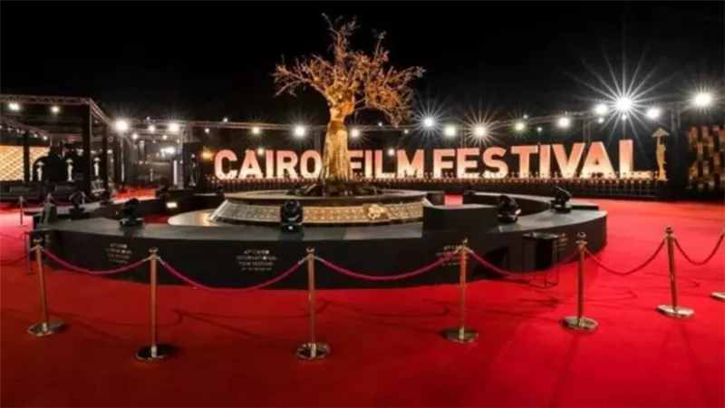 تكريم رائد التوزيع السينمائي أنطوان زند في  مهرجان القاهرة السينمائي