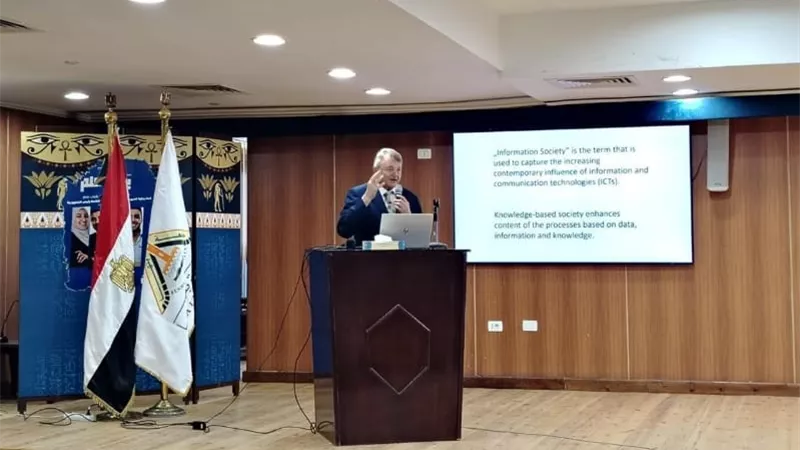 خبير تشيكي بجامعة بنها لمناقشة التنمية المستدامة ومواجهة الكوارث