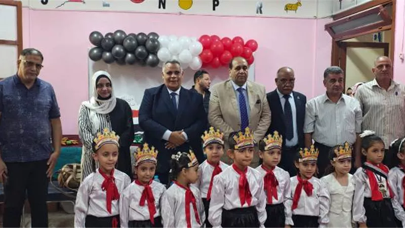 محافظ أسيوط: استمرار الاحتفالات بالذكرى الـ53 لانتصارات أكتوبر بالمدارس