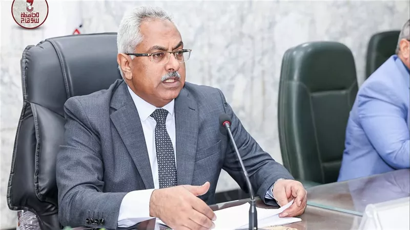 نائب محافظ سوهاج يعقد اجتماعًا لمتابعة الموقف التنفيذي لمنظومات التقنين والتصالح 
