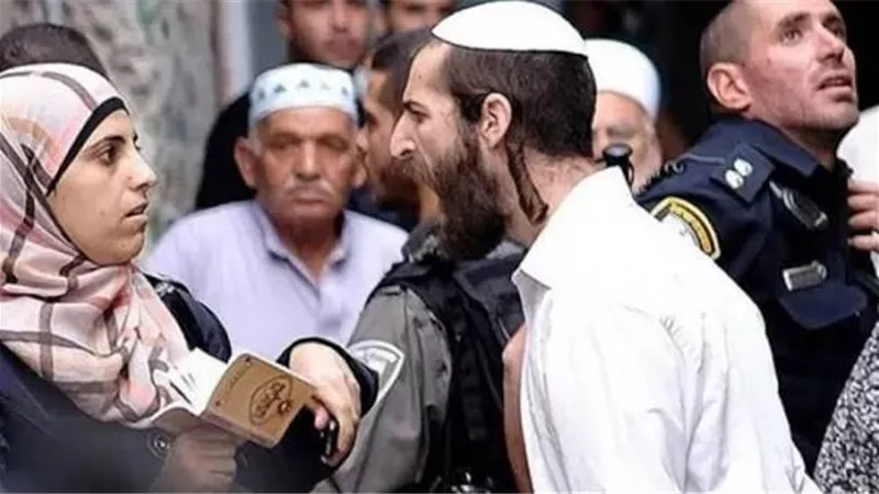 14 واقعة اعتداء على المزارعين الفلسطينيين وموسم الزيتون خلال يوم واحد