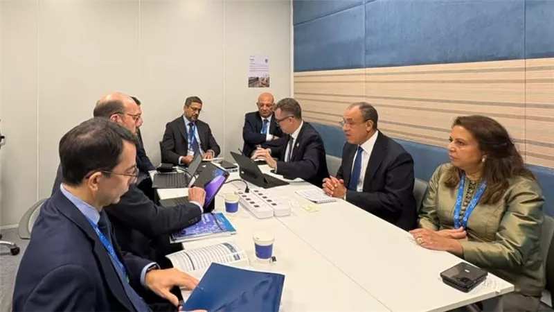 وزير الخارجية يعرب عن تقديره للتنسيق الوثيق بين مصر ومجموعة البنك الدولي