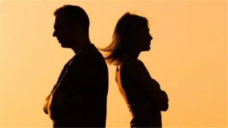 هل معاش الزوج حق للزوجة المطلقة؟