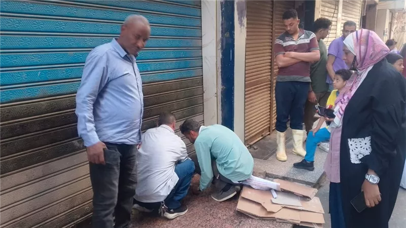 محافظ أسيوط: تشميع 4 محلات وإنذار 12 آخرين بحي شرق