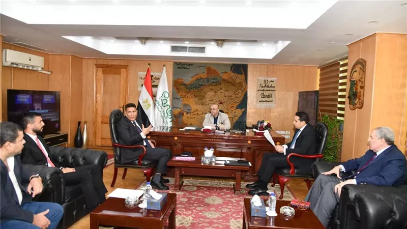 محمد هانئ غنيم محافظ