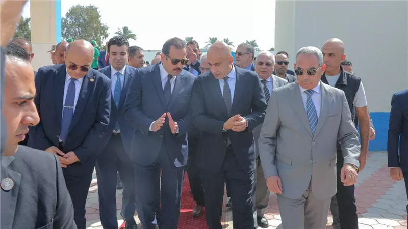 وزير التعليم ورئيس جهاز مستقبل مصر ومحافظ الإسماعيلية يتفقدون المدرسة المصرية الإيطالية