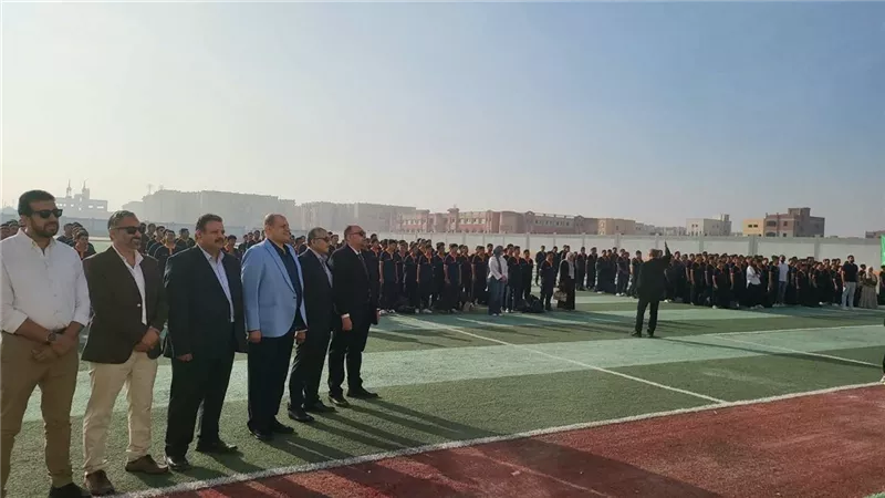 هاني عنتر الصابر يشهد طابور الصباح ويتفقد مدارس السادات