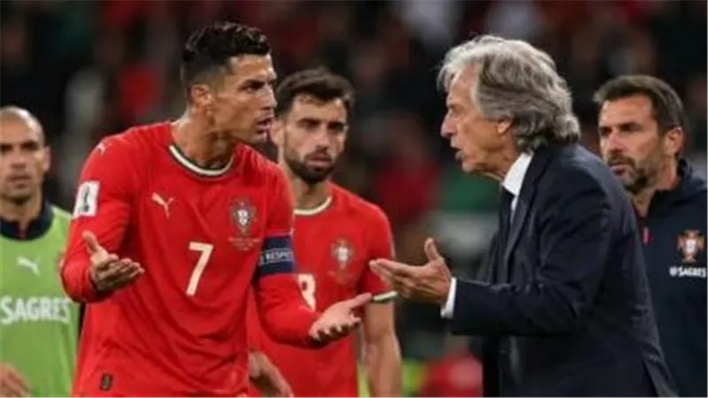 كريستيانو رونالدو يواجه عقوبة الإيقاف من الإتحاد البرتغالي
