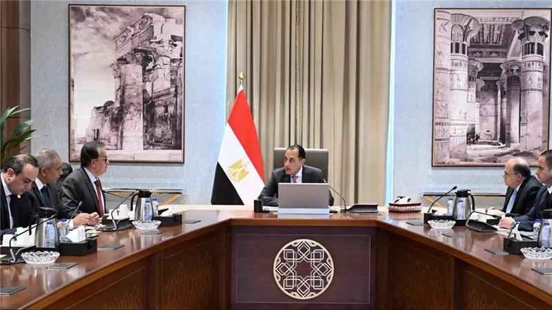 مدبولى يتابع مستجدات جلسة 