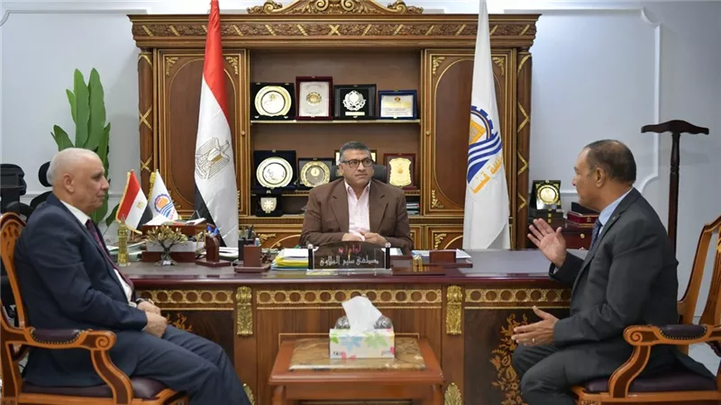 مصطفى الببلاوي، محافظ