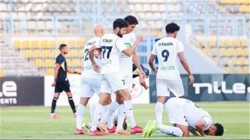 الدوري المصري.. البنك الأهلي يفوز على طلائع الجيش بثلاثية نظيفة.. فيديو