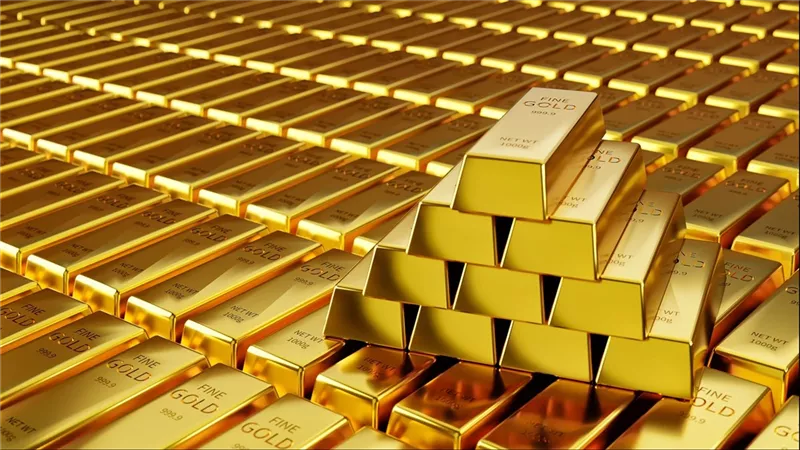 الذهب يتراجع 0.1% عالميًا وسط ترقب بيانات التضخم الأمريكية