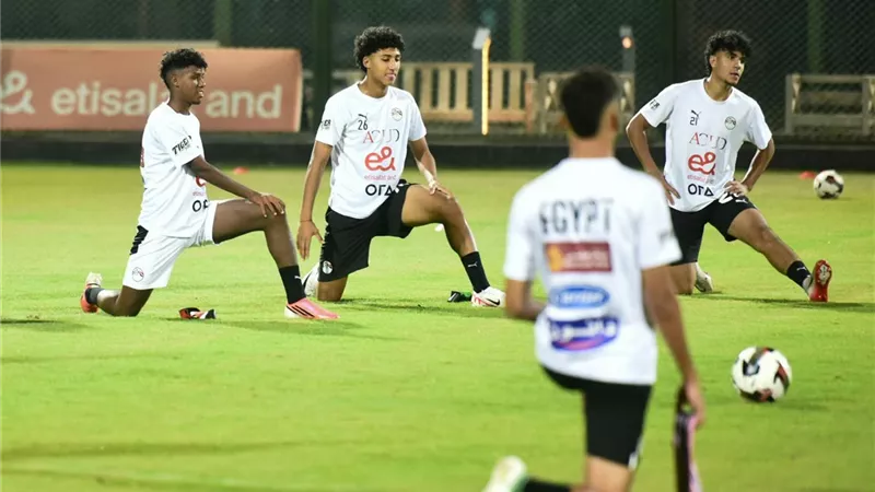 بحضور شوقي غريب.. منتخب 2009 يختتم تدريباته قبل السفر للمشاركة في كأس الخليج