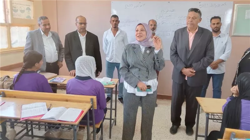 تعليم سوهاج تتابع الانضباط والأنشطة والتوعية الصحية بمدارس ساقلته
