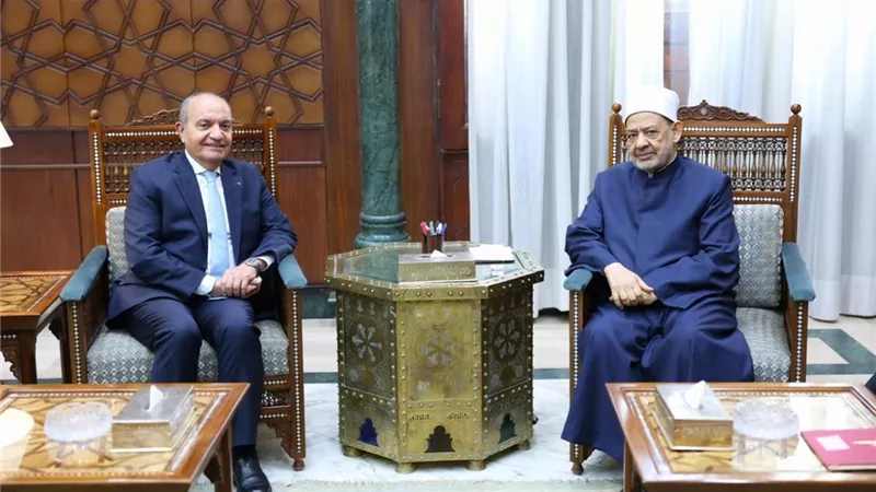 الإمام الأكبر 