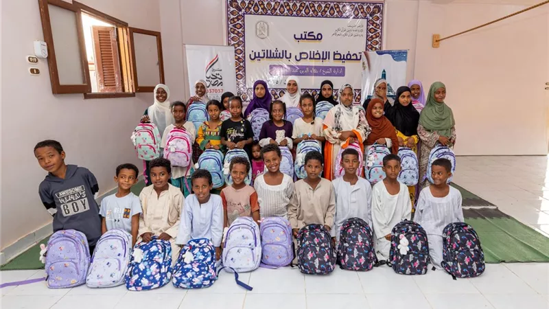جامعة عين شمس تقدم خدمات طبية وتنموية لأكثر من 3000 مواطن بحلايب وشلاتين