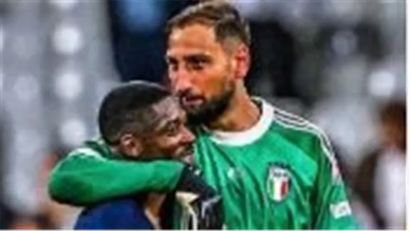 ديمبلي يتغني بحارس مانشستر سيتي قبل موقعة الاتحاد