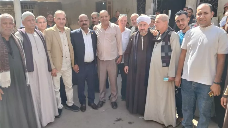 إنهاء خصومة ثأرية بين أبناء العمومة بعائلة الطحاوية في المعابدة بأسيوط
