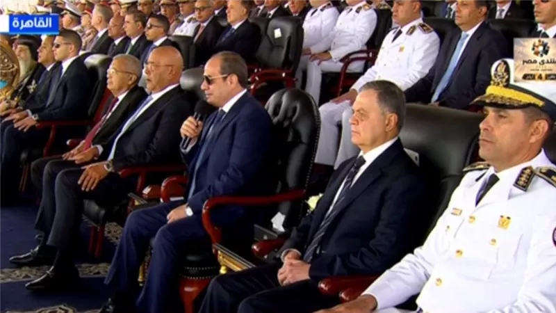 الرئيس السيسي يهنئ الخريجين الجدد من اكاديمية الشرطة وأسرهم