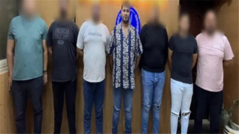 المتهمون 