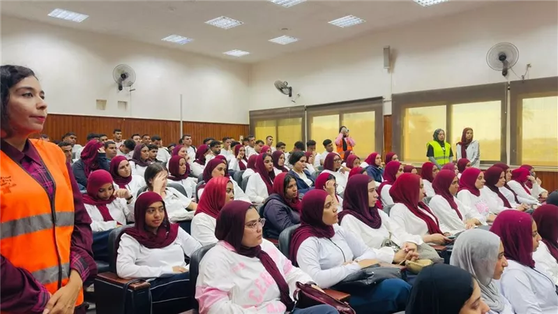 �أنت أقوى من المخدرات� ندوة توعوية بكلية علوم الرياضة بجامعة قناة السويس