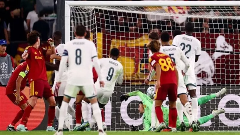 عقب رباعية روما.. ريال مدريد يحقق رقماً قياسياً جديداً