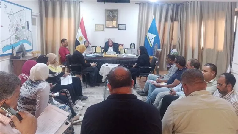 جهود مكثفة لتحسين الخدمات المرافق بمدن وقرى دمياط