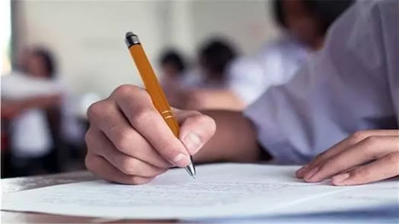 خطوات تسجيل استمارة الشهادة الإعدادية إلكترونيًا